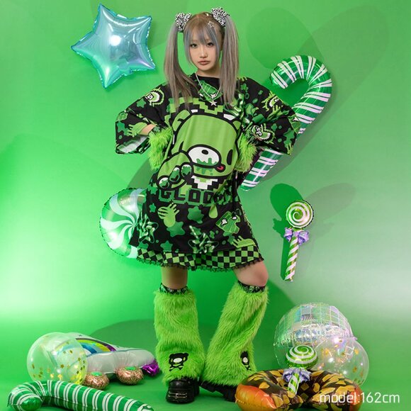 ACDC RAG - Gloomy Bear x Sophie Powers Jelly Oversized Tee - Picture 8 of 10